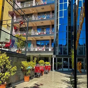 Elysee Otel