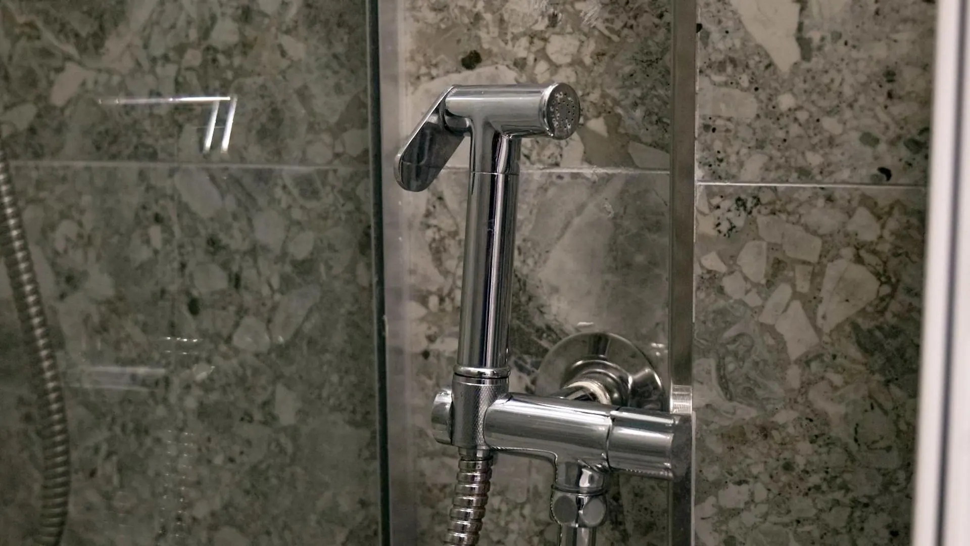 313 Villa City Center Tiran Arnavutluk