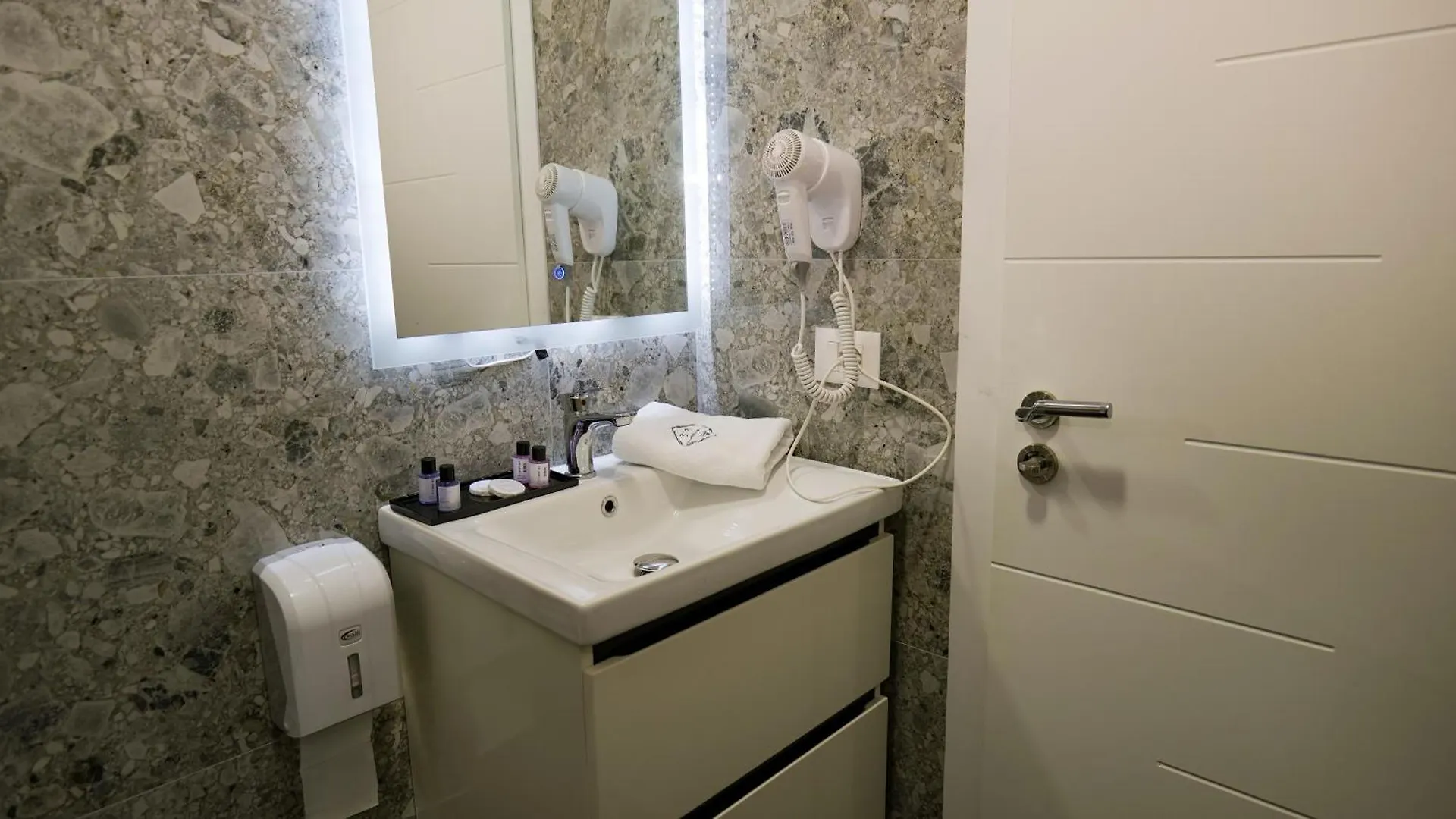 313 Villa City Center Tiran